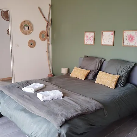 Holiday home L'edenwine Doulezon